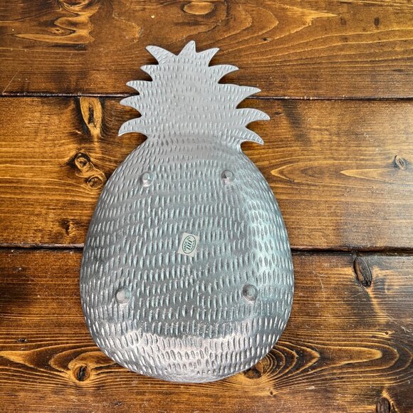 Vintage Pineapple-Shaped Pewter Decorative Tray Made In India - Picture 4 of 9